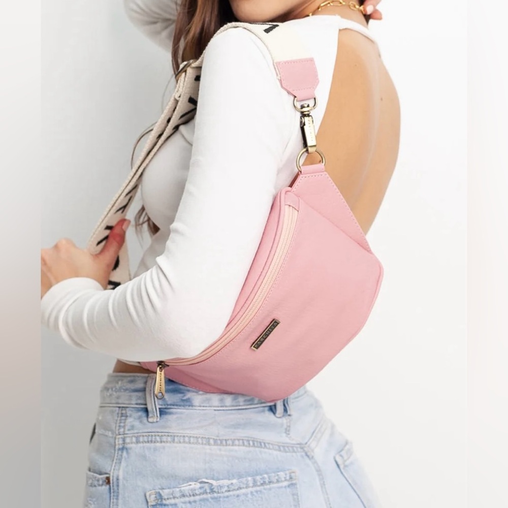 Parchita “Bolo” Pink Fanny Pack Bag